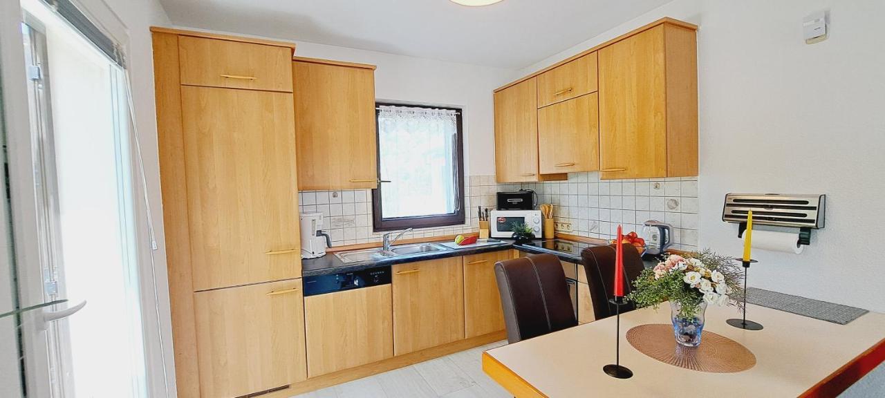 Apartments Darija & Pero Pucisca Extérieur photo