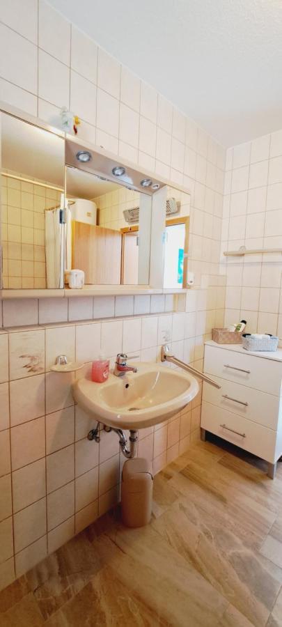 Apartments Darija & Pero Pucisca Extérieur photo